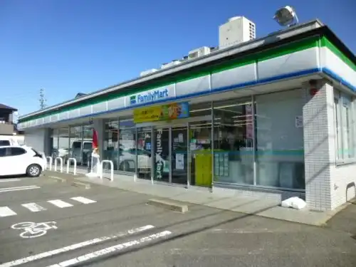 コンビニエンスストア