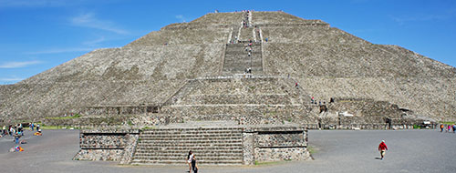 太陽のピラミッド